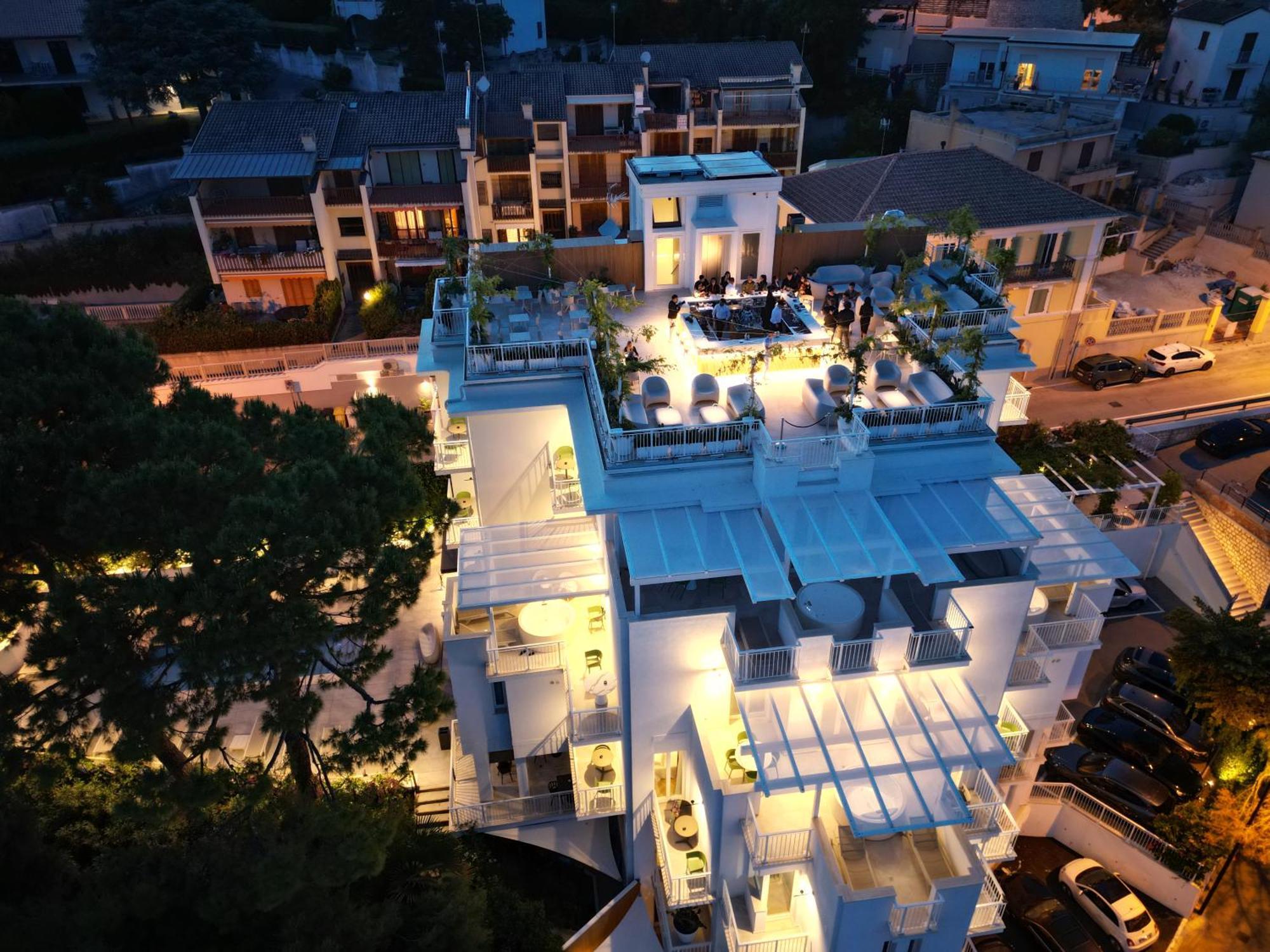 View Place & Spa นูมานา ภายนอก รูปภาพ